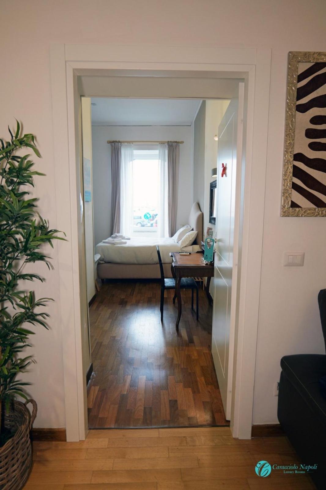 Bed and Breakfast Caracciolo Napoli Beb Exterior foto