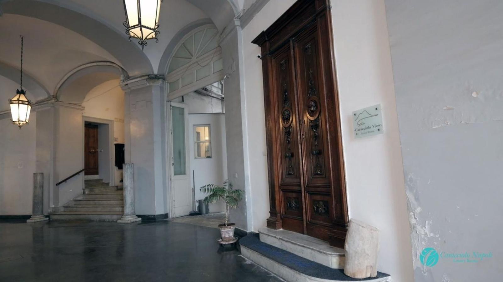 Bed and Breakfast Caracciolo Napoli Beb Exterior foto